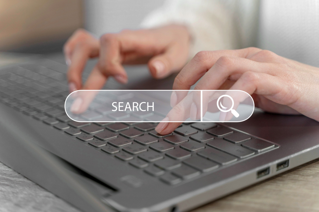 computer with a search bar 